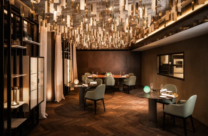 meta-restaurant-home-first-banner-1